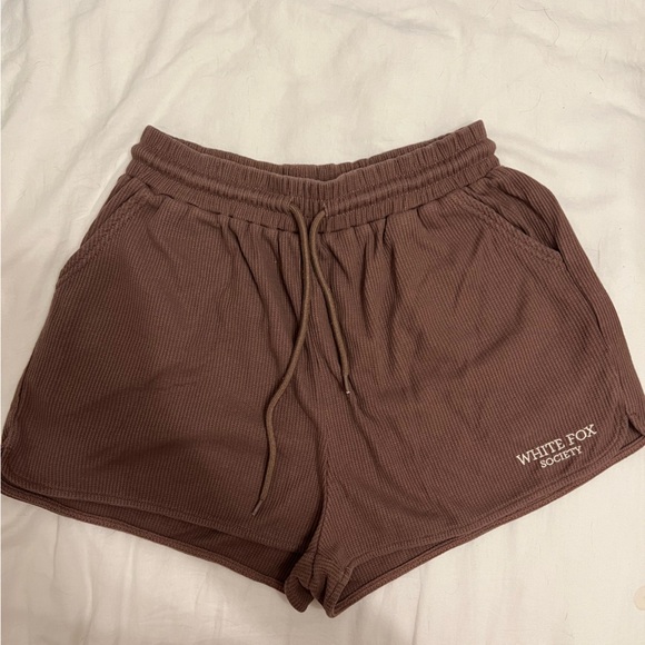 White Fox Boutique Brown Lounge Set - Picture 3 of 4